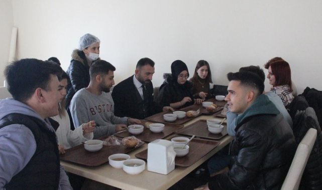 Uygulamalı Bilimler Fakültesi öğrencileri, Çanakkale ruhunu yaşattılar.