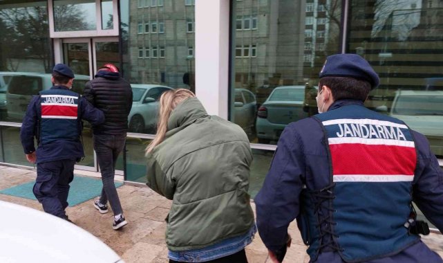 Uyuşturucu ticaretinden 2 kişiye adli kontrol