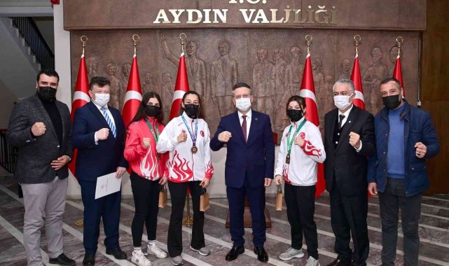 Vali Aksoy, &#039;Aydın&#039;ın Demir Yumrukları&#039; ağırladı