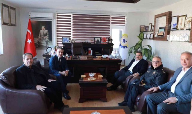 Vali Çağatay&#039;dan Tatvan Ticaret ve Sanayi Odasına ziyaret