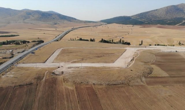 Vali Çelik: "Zafer OSB'de 16 bin kişinin istihdam edilmesi öngörülüyor"