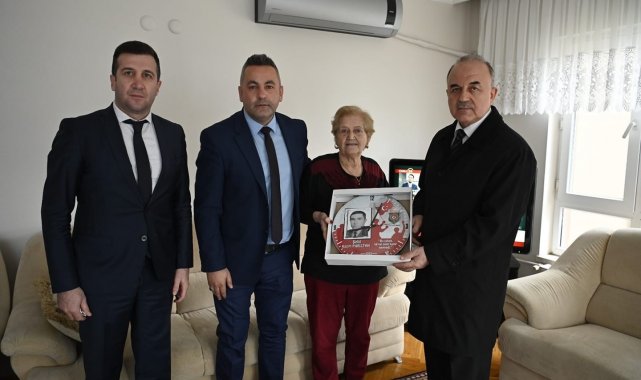 Vali Erol&#039;dan şehit ailelerine ziyaret