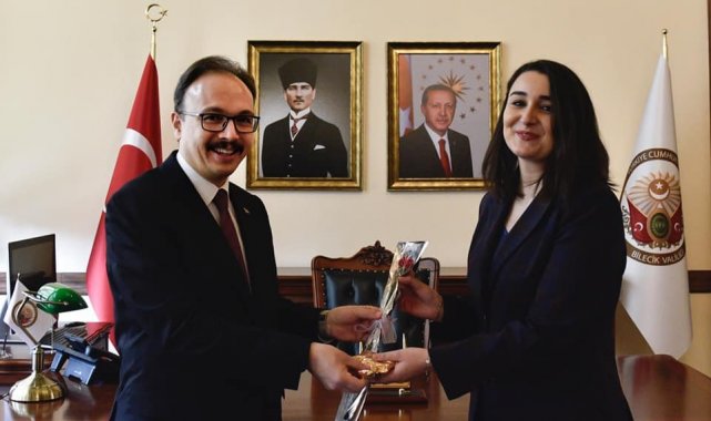 Vali Kızılkaya, kadın personelle bir araya geldi