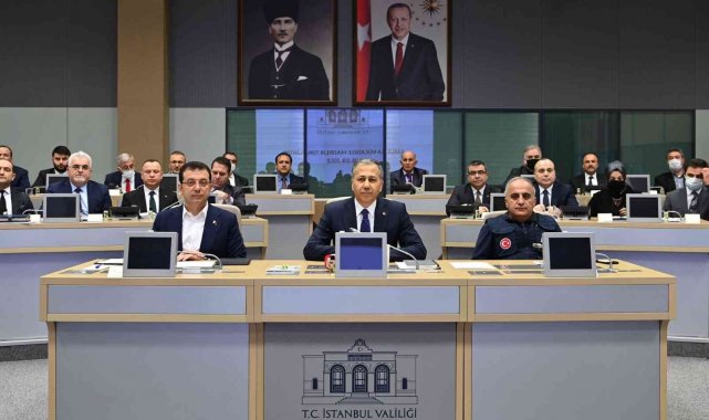 Vali Yerlikaya başkanlığında "Karla Mücadele Hazırlık Toplantısı"