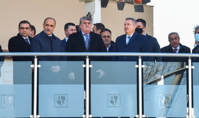 Valilik Kupası Koşusunu "Bay Emir" kazandı