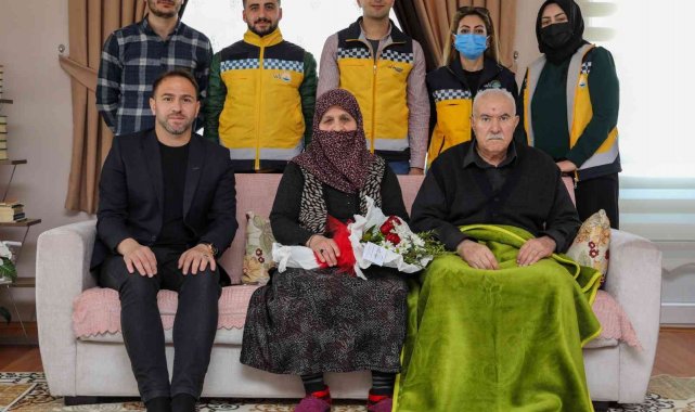 Van Büyükşehir Belediyesi yaşlıları yalnız bırakmadı