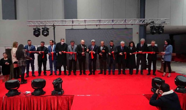 Van Mobilya ve Evlilik Hazırlıkları Fuarı kapılarını açtı