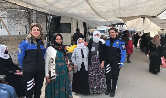 Van polisinden 'Kadınlar Günü' etkinliği
