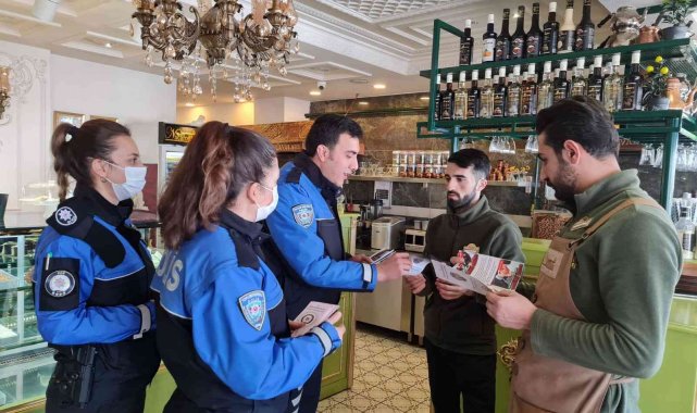Van polisinden esnafı bilgilendirme çalışması