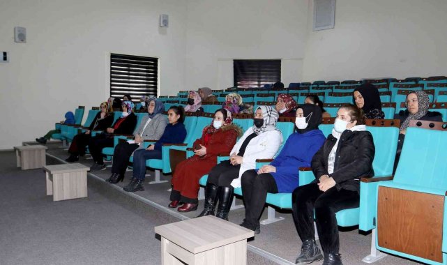 Van&#039;da &#039;Gönülden Gönüle Dost Sohbetleri&#039; devam ediyor