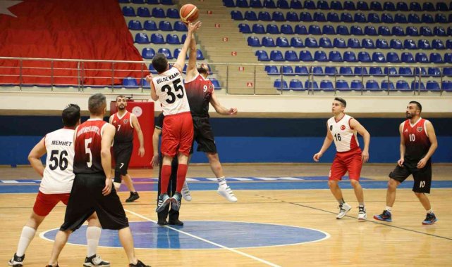Van'da kurumlar arası basketbol turnuvası