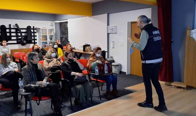 Velilere etkili iletişim ve bağımlılık eğitimi