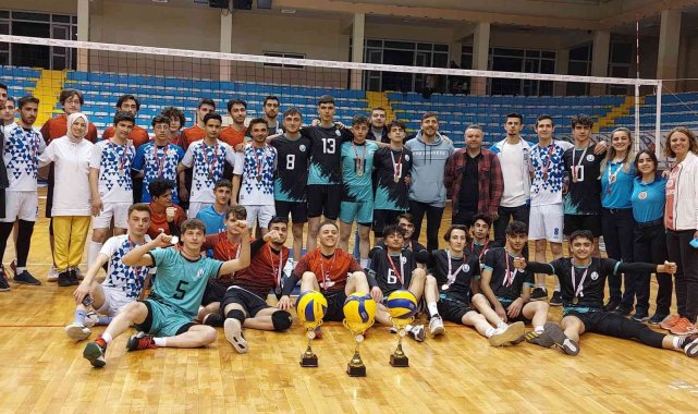 Voleybol da Aşkale rüzgarı