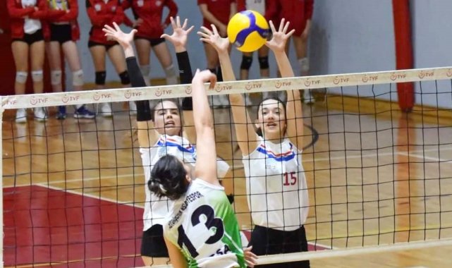 Voleybol grup birinciliği heyecanı Denizli&#039;de yaşanacak
