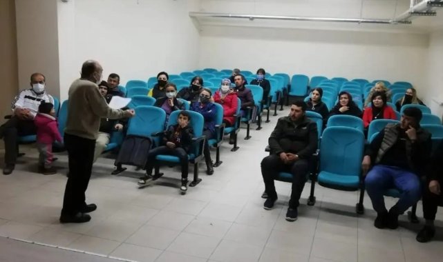 Yabancı uyruklulara uyum eğitimi