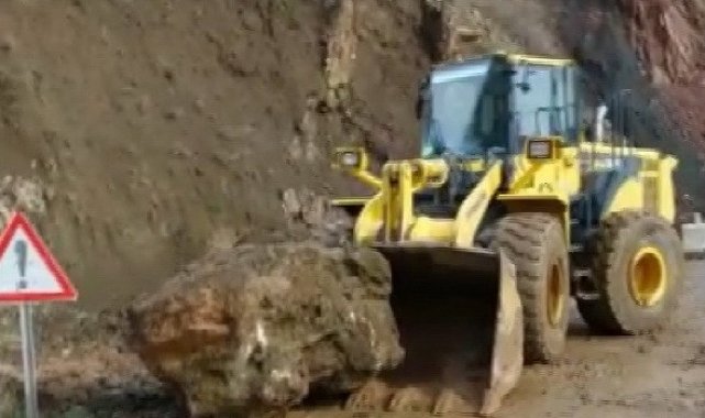Yağışlar köprünün hasar görmesine neden oldu