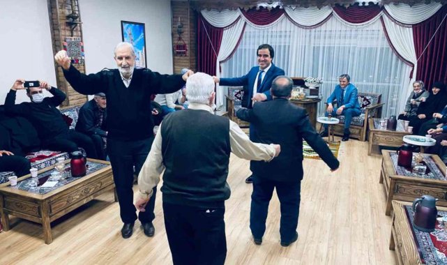 Yaşlılar doyasıya eğlendi