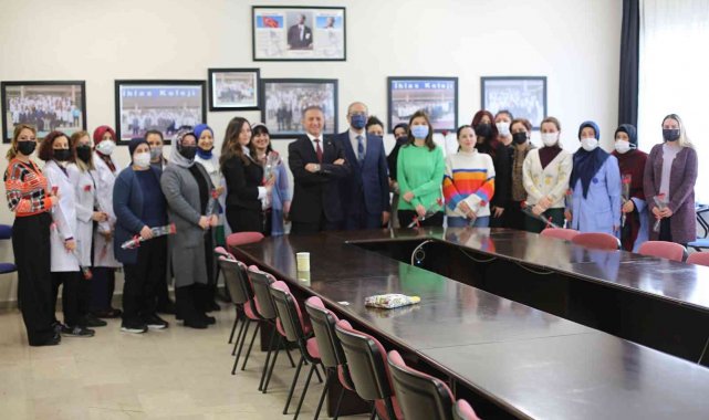 Yeltekin: "Kadınlar dünyanın umudu olmaya devam ediyor"