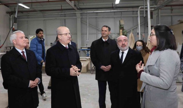 YÖK Başkanı Özvar, Kayseri Üniversitesi&#039;ni Ziyaret Etti