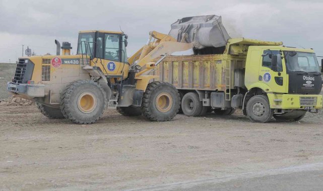 Yoncalı'ya bağlantı yolu