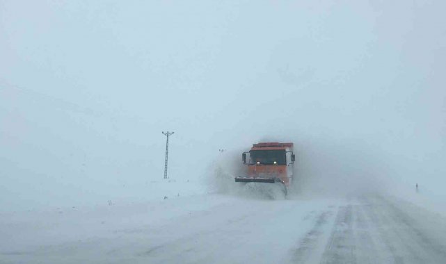 Yüksek kesimlerde kar ve tipi
