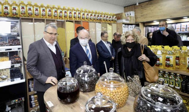 Yunusemre'den vatandaşa maliyetine ürün