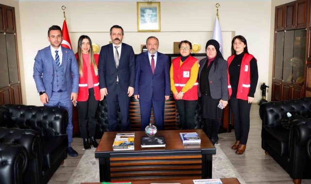 ZBEÜ&#039;ye kurumsal kan bağışçısı altın madalyası takdim ettiler
