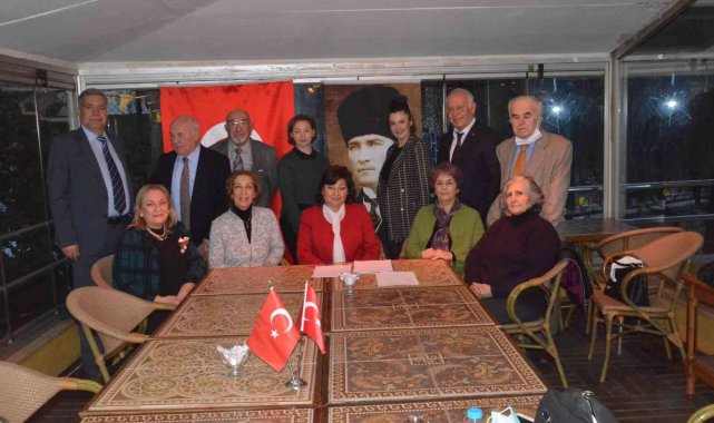 Zihinsel Yetersizlik, Araştırma, Eğitim ve Kazanma Vakfı Başkanlığına Berrin Savaş Tekir seçildi