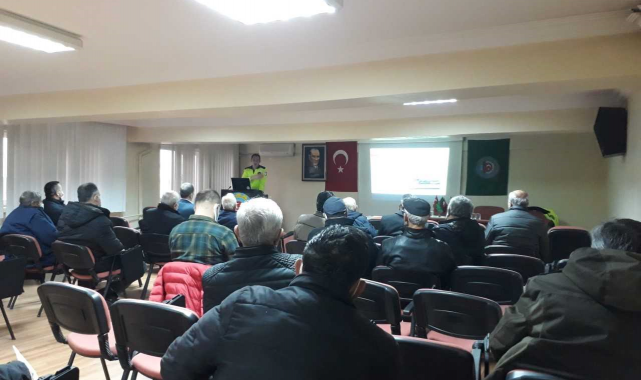 Ziraat Odası üyelerine güvenli traktör kullanımı anlatıldı