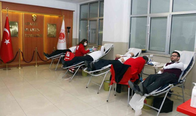 Zonguldak Adliyesinde Şehit Savcı Selim Kiraz anısına kan bağışı