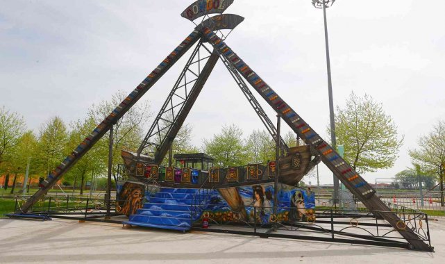 10 bin metrekare alana inşa edilen lunaparkta son adım