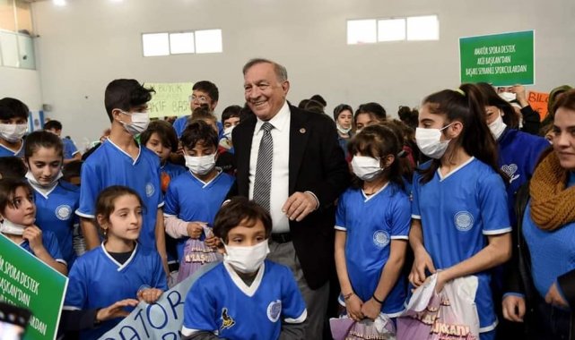 10 tesiste 11 branşta ücretsiz kurslar sürüyor