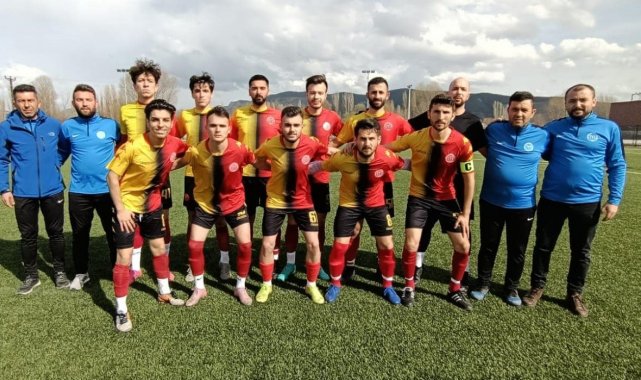 1299 Bilecikspor Kulübünün oynadığı futbol göz doldurdu