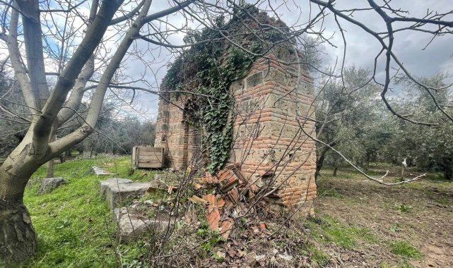 14. yüzyıldan kalma namazgah görenleri şaşırtıyor