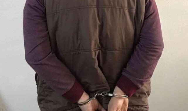 26 yıl hapis cezası bulunan firari sahte kimlikle yakalandı