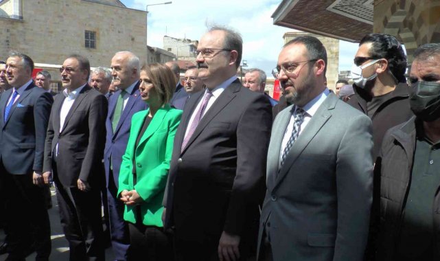 296 yıllık Kurşunlu Cami yeniden ibadete açıldı