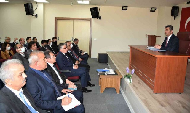 'Çevre Dostu 1000 Okul' projesi değerlendirme toplantısı yapıldı