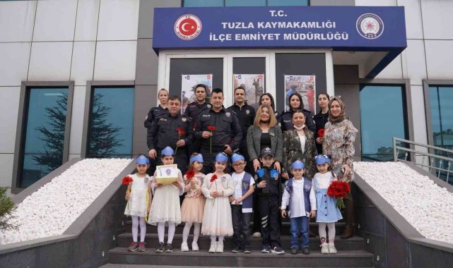 AÇEM&#039;li miniklerden Tuzla İlçe Emniyet Müdürlüğü&#039;ne polis haftası ziyareti