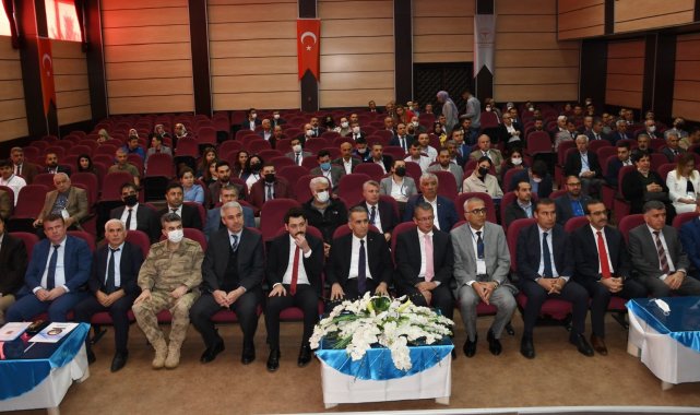 Adıyaman'da 'Ben olsaydım' konulu bağımlılıkla mücadele çalıştayı başladı