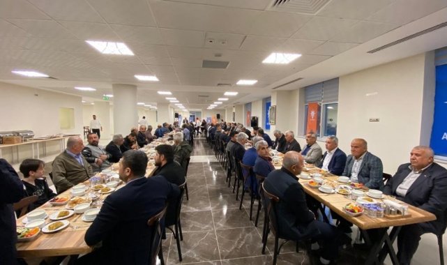 Adıyaman'da Ak Partililer iftarda bir araya geldi