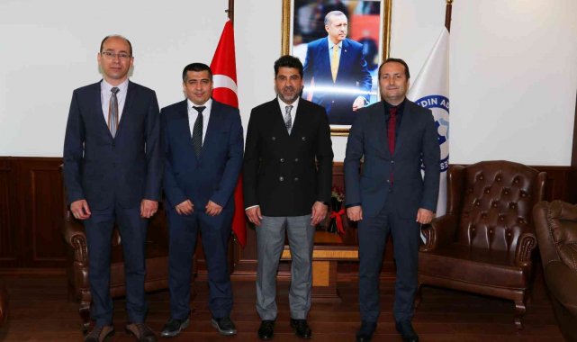 ADÜ Rektörü Aldemir, Tıp Fakültesi yönetimini makamında kabul etti