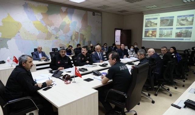 AFAD Başkanı Sezer gönüllülerle buluştu