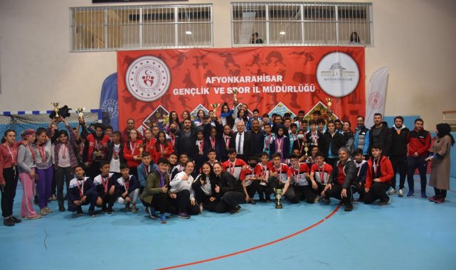 Afyonkarahisar'da atletizm müsabakaları sona erdi