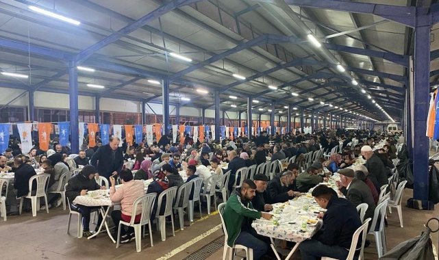 AK Parti Çorlu İlçe Teşkilatı'ndan gönül sofrası