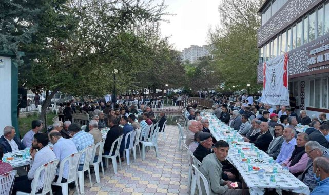 Akçadağ'da 2 bin kişilik iftar