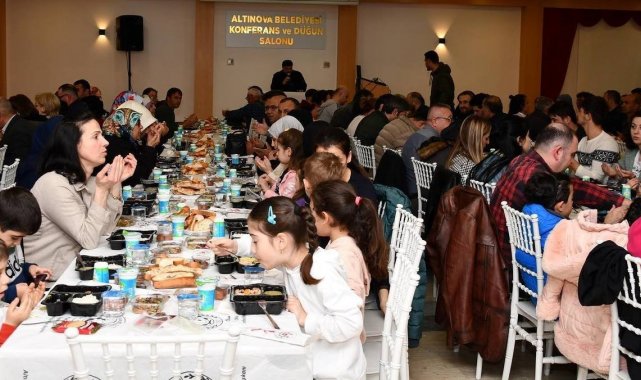 Altınova Belediyesi iftarda buluştu