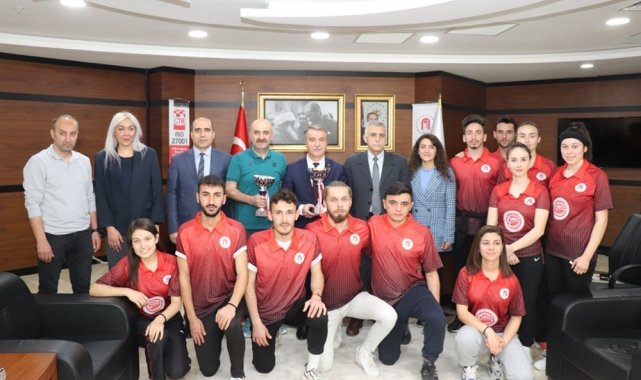 Amasya Üniversitesi ayak tenisinde şampiyon