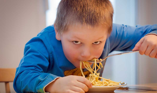 Annelerinize Sarılın!!Tencere yemeklerine geri dönüş, kanser riskini azaltacak.