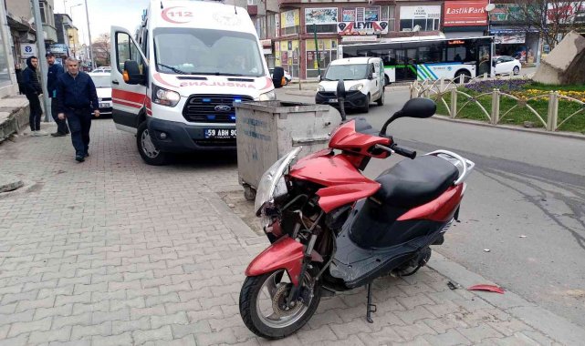 Arabasına kim çarptı diye baktığında yerde yatan yaralının arkadaşı olduğunu fark etti, şoke oldu