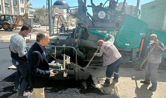 Asfalt çalışmaları devam ediyor